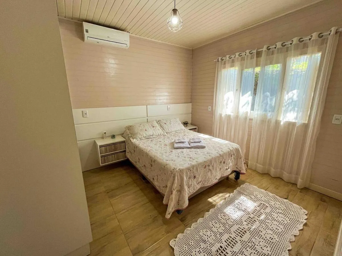 Casa Vale Das Laranjeiras Praia Grande  Chalet Praia Grande (Santa Catarina)